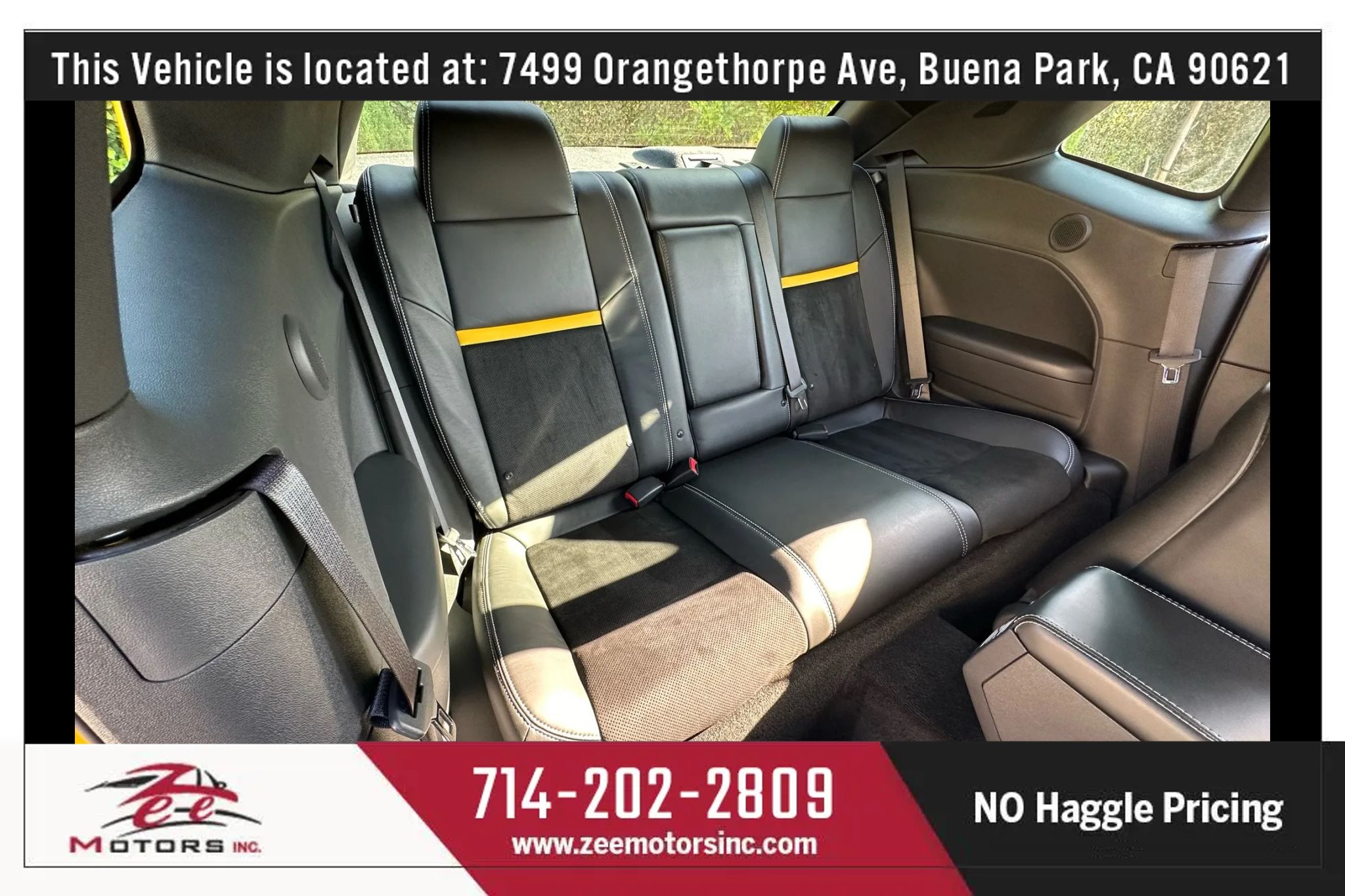 Used 2012 Dodge Challenger SRT8 Yellow Jacket w/ Premium Sound Group RWD image 21
