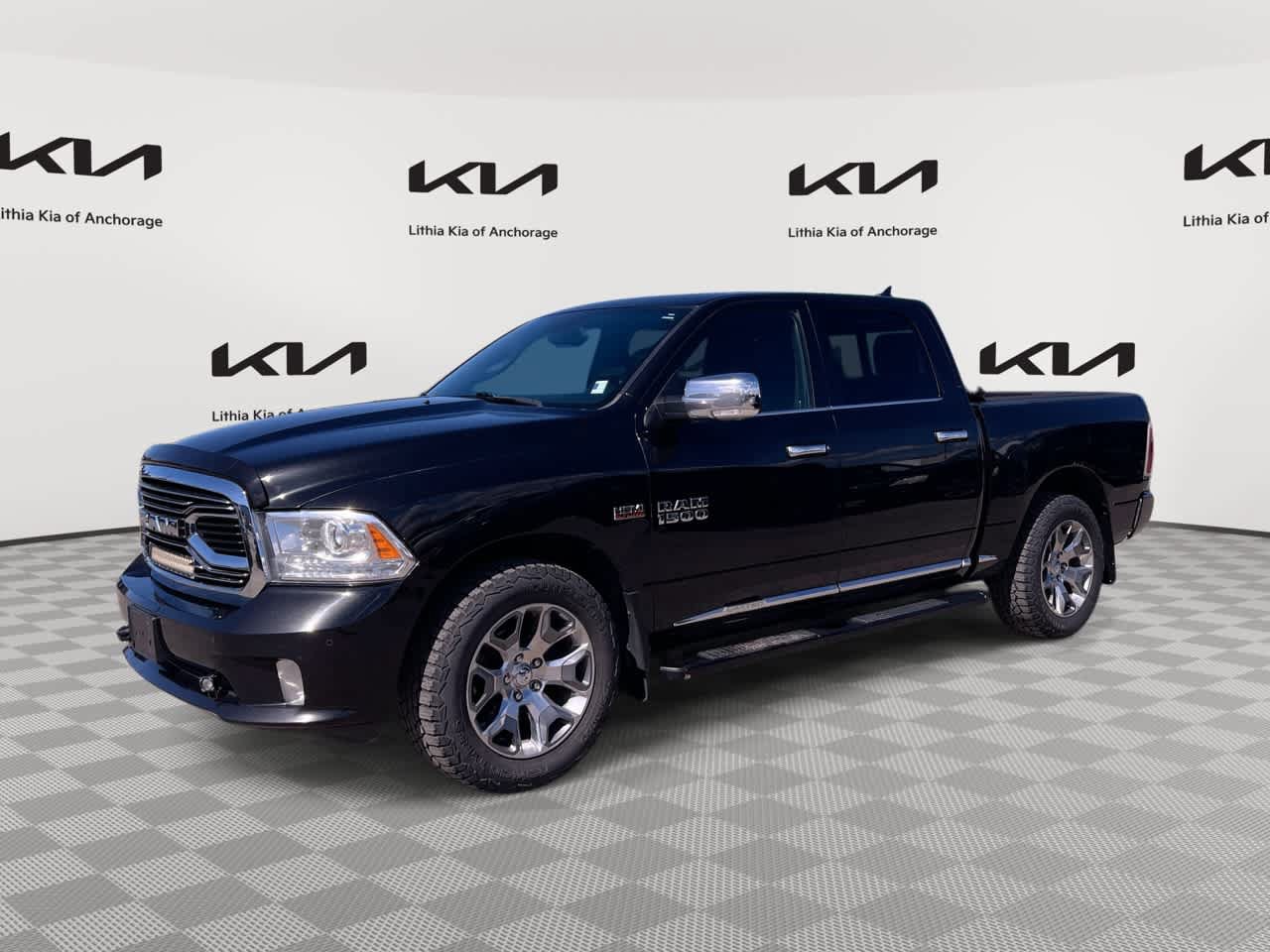 Used 2017 RAM 1500 Limited AWD/4WD image 1