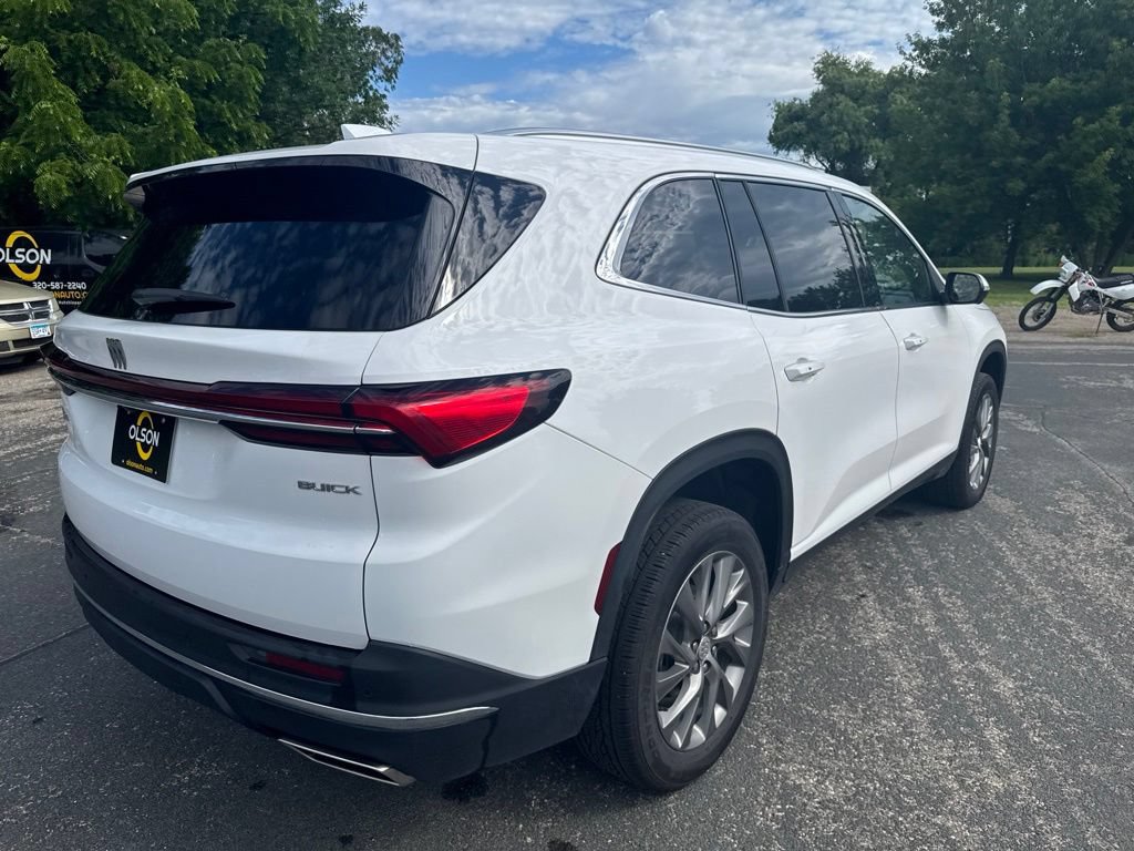 Used 2026 Buick Enclave Preferred AWD/4WD image 5