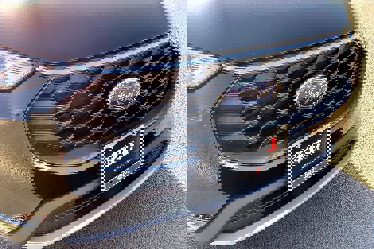 Used 2025 Ford Escape ST-Line AWD/4WD image 30