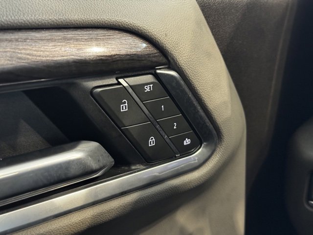Certified 2025 Chevrolet Silverado 1500 LTZ image 32