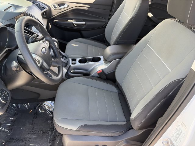 Used 2015 Ford Escape SE w/ Equipment Group 201A FWD image 20