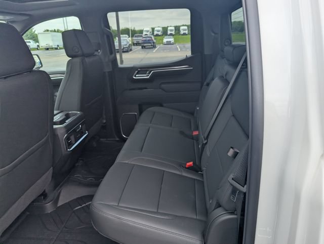 New 2026 Chevrolet Silverado 1500 LTZ w/ LTZ Premium Package AWD/4WD image 10