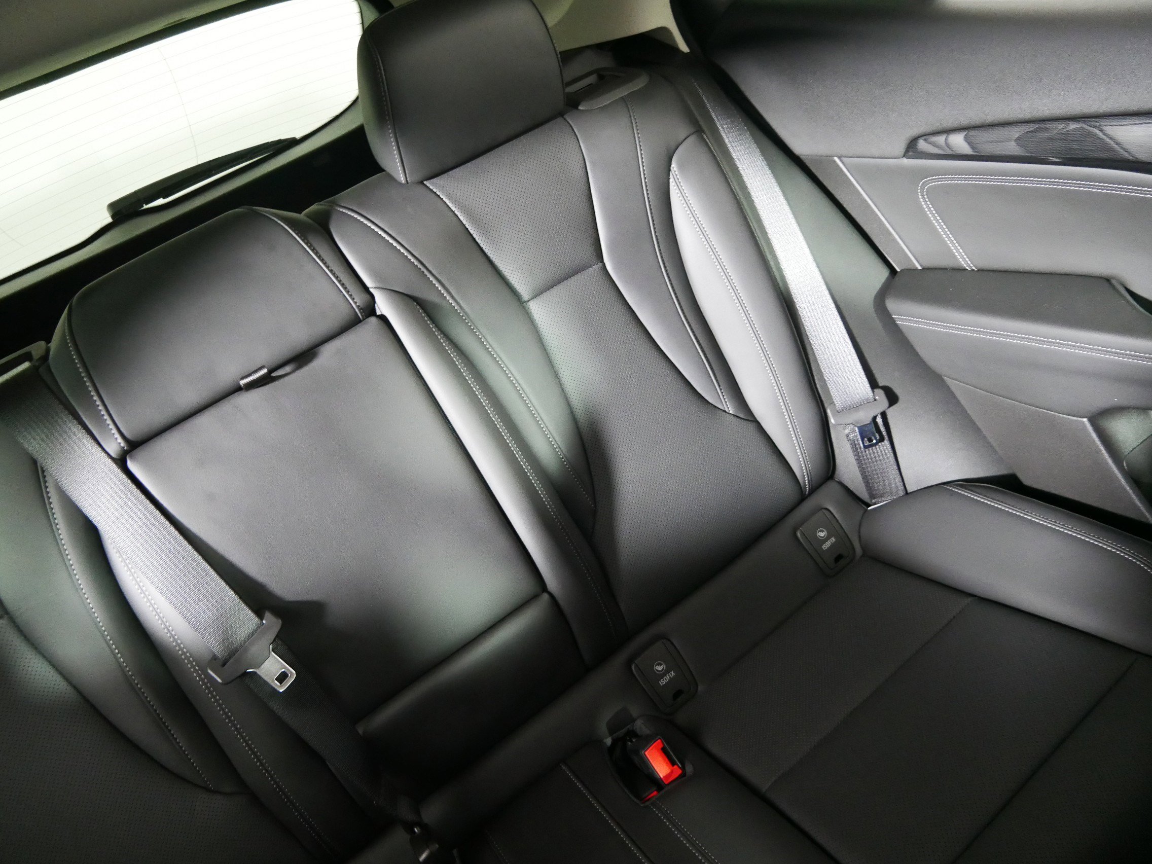 Used 2023 Buick Envision Essence image 14