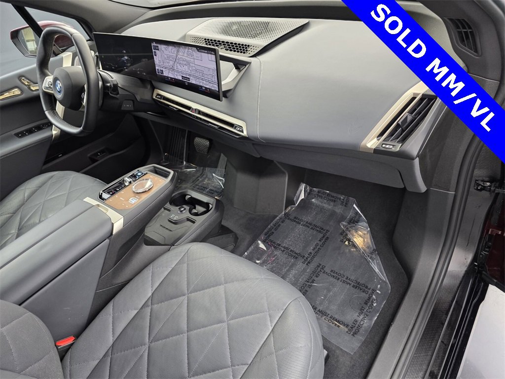 Certified 2023 BMW iX M60 w/ Executive Package image 25