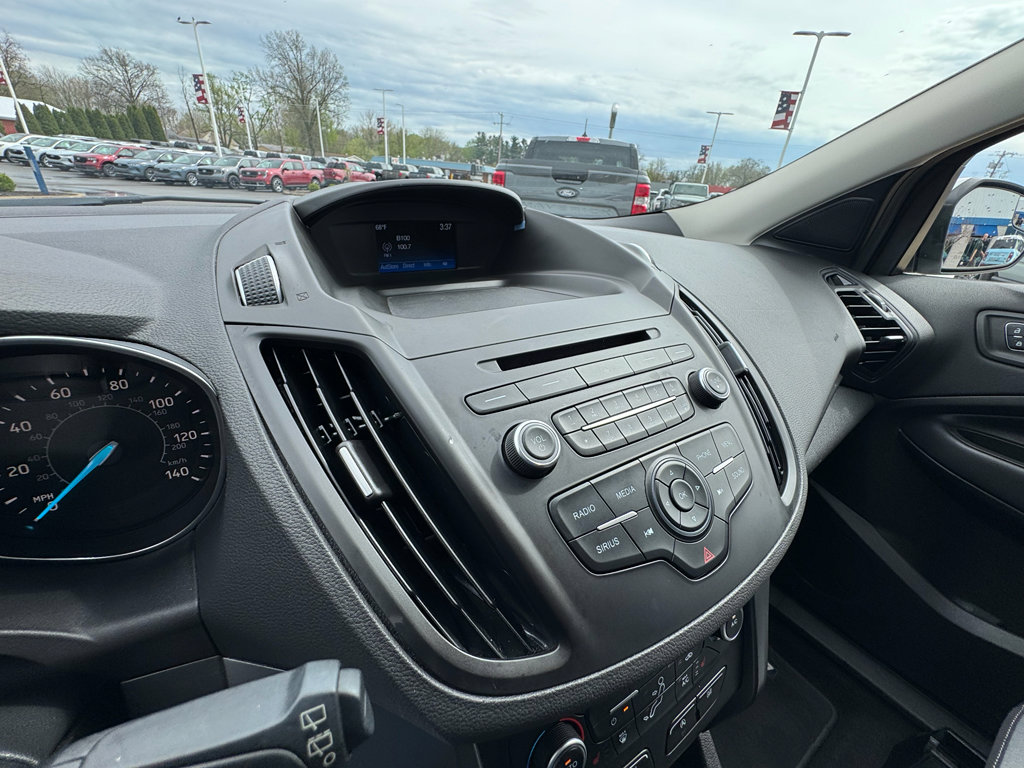 Used 2018 Ford Escape SE image 17