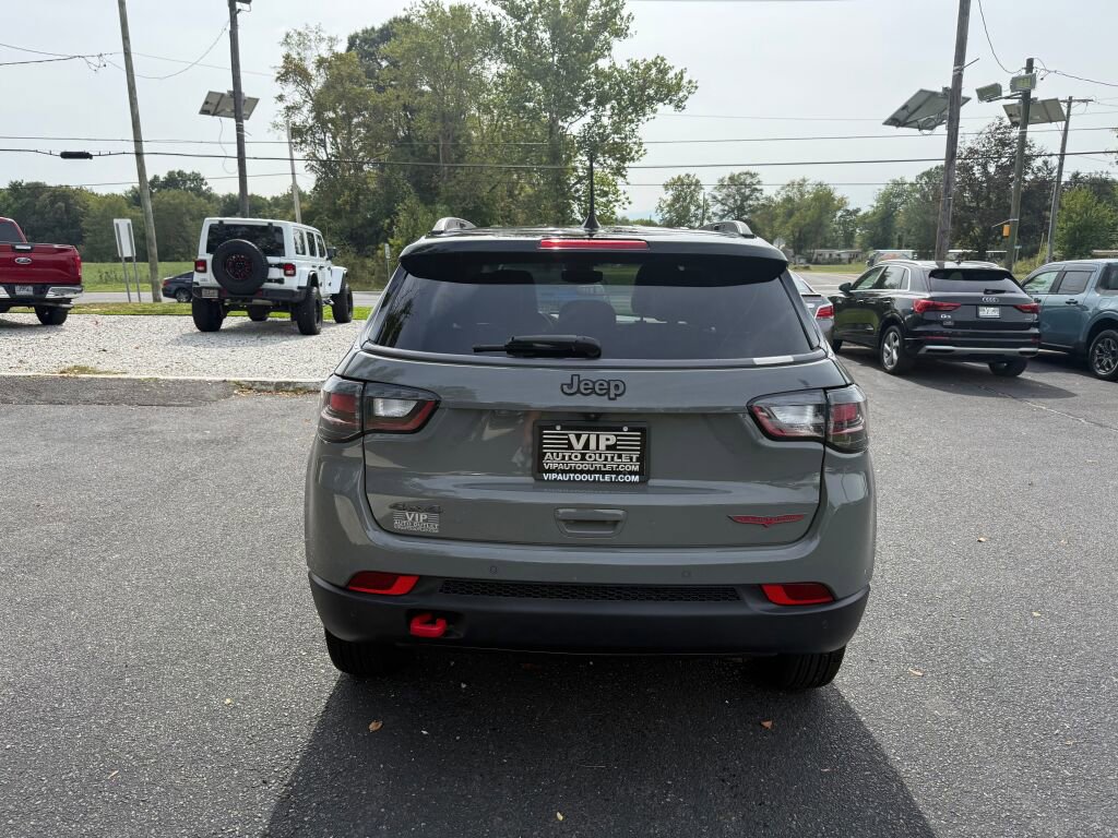 Used 2022 Jeep Compass Trailhawk w/ Trailhawk Elite Group image 6