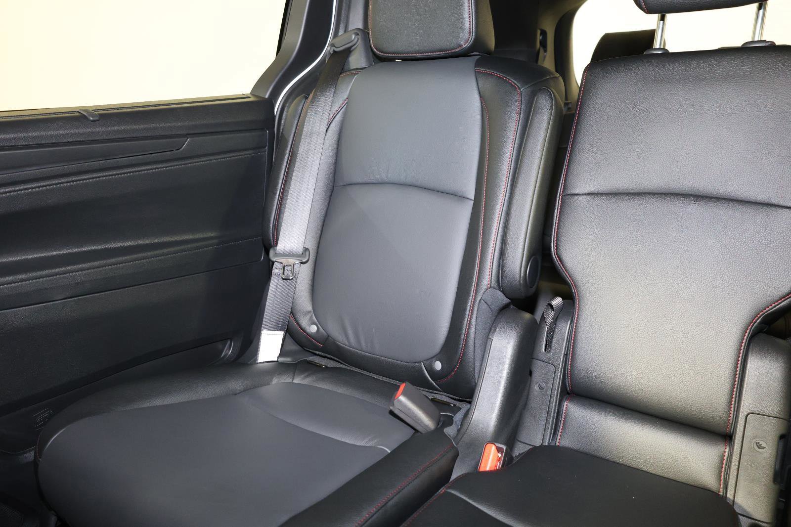 Used 2026 Honda Odyssey Sport-L image 10