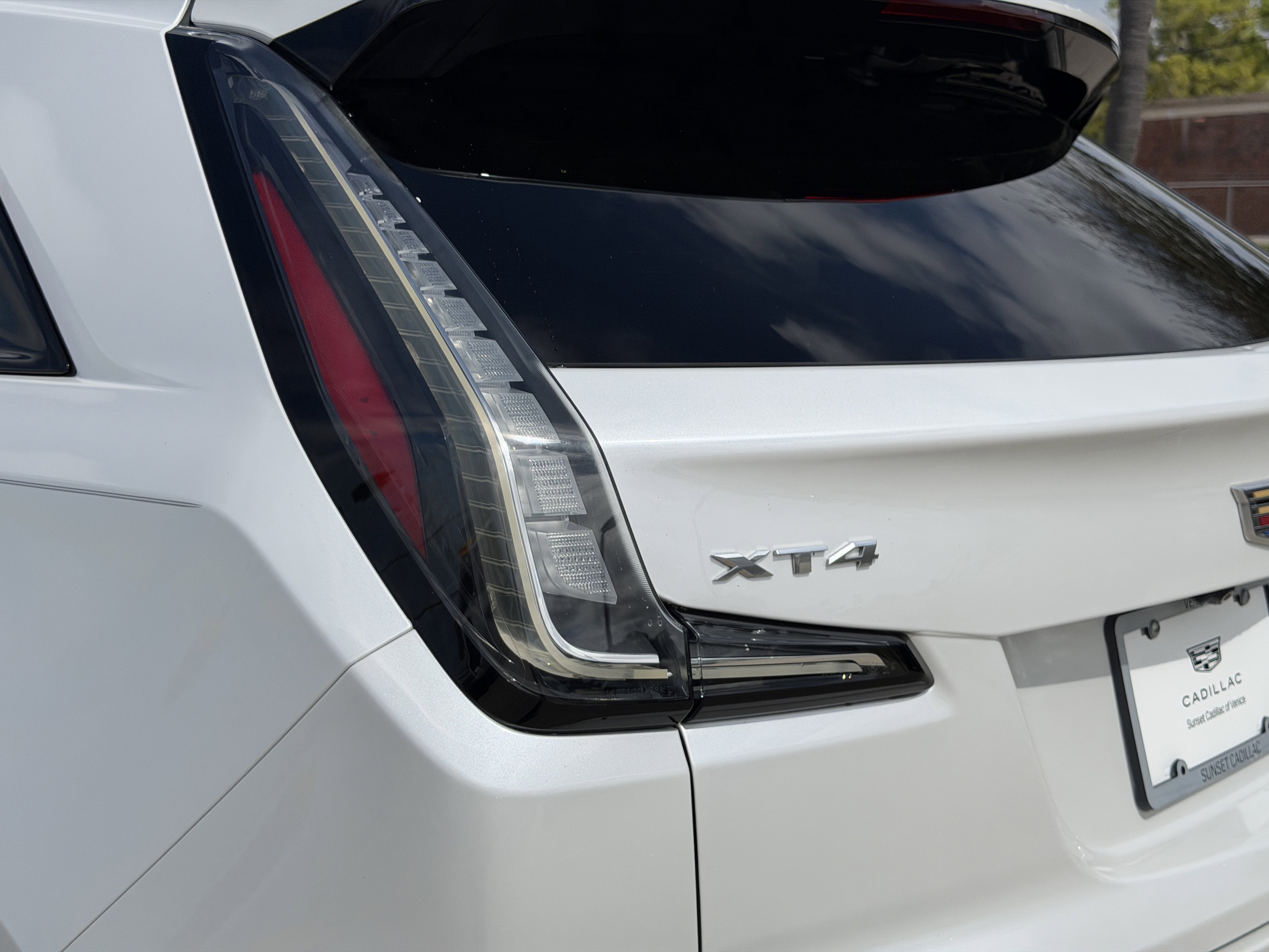 Used 2019 Cadillac XT4 Sport w/ Driver Awareness Package image 9