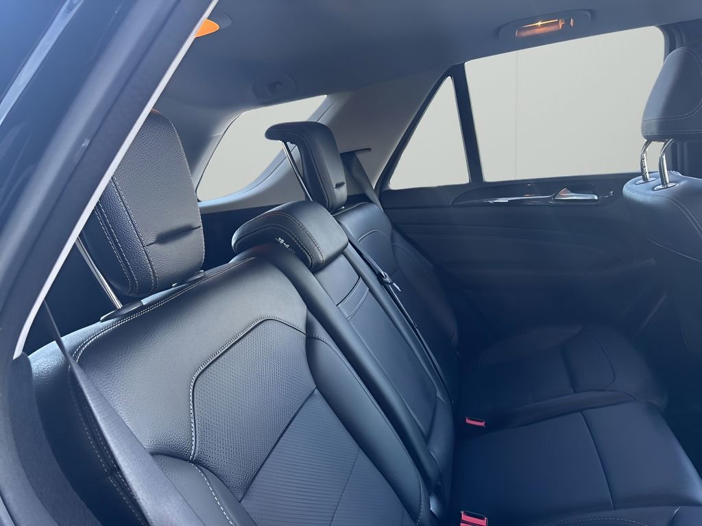 Used 2015 Mercedes-Benz ML 350 4MATIC image 20