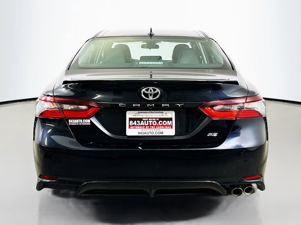 Used 2022 Toyota Camry SE image 6