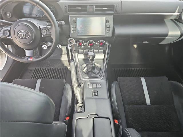 Used 2023 Toyota GR86 Premium image 18