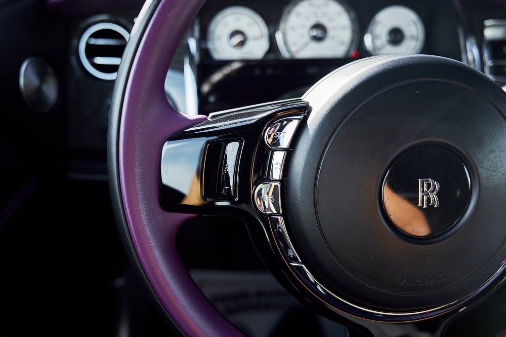 Used 2020 Rolls-Royce Wraith RWD image 40
