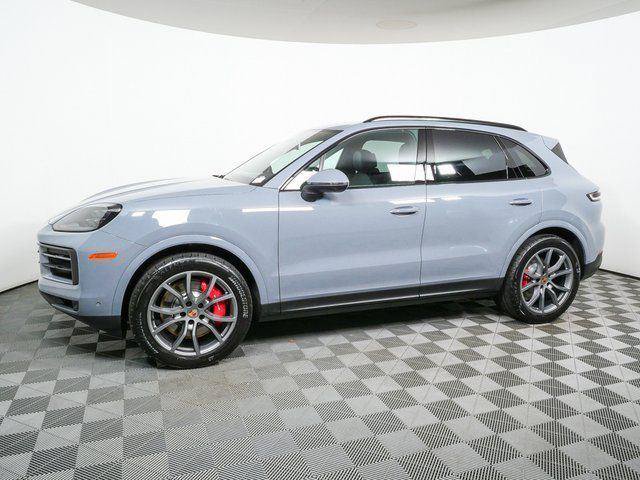 New 2026 Porsche Cayenne S AWD/4WD image 2