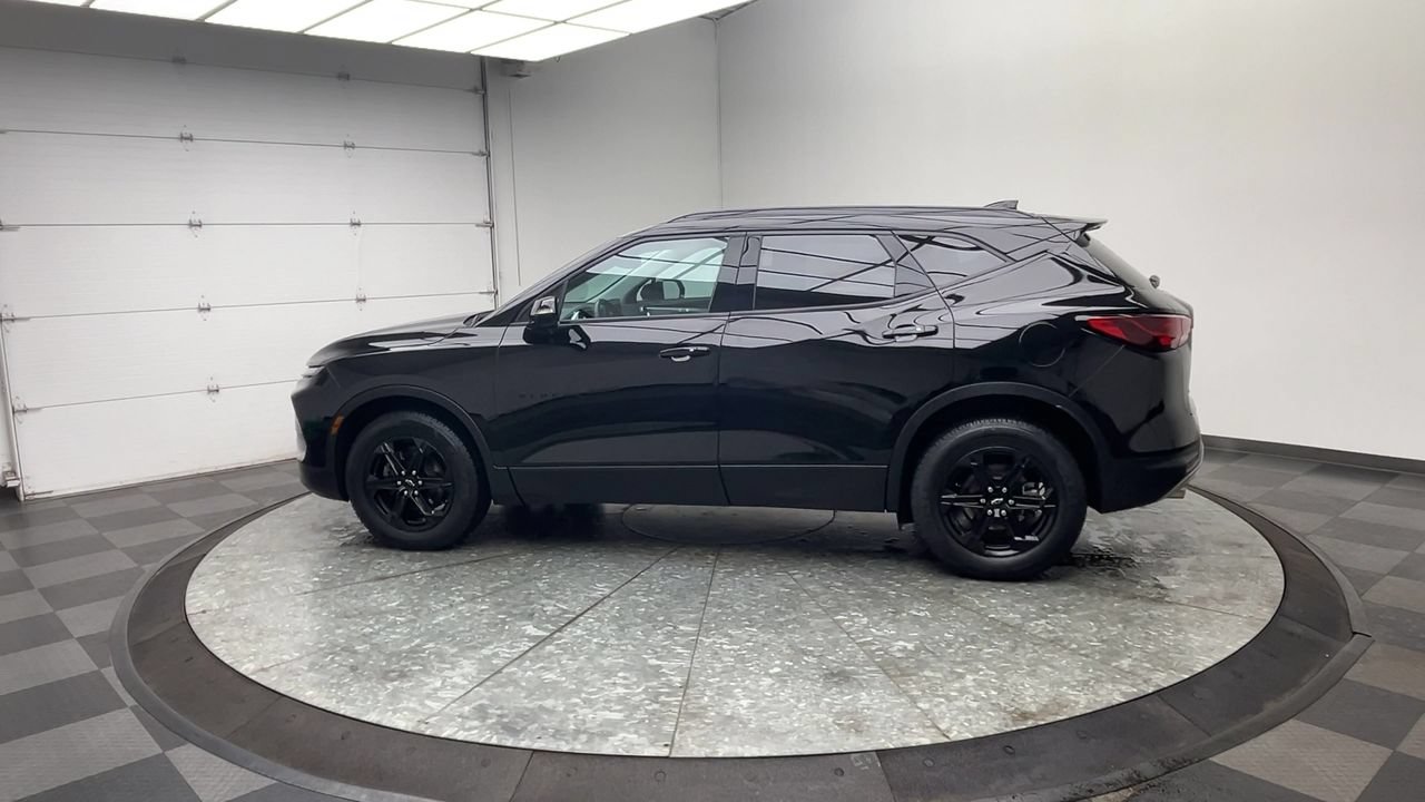 Certified 2024 Chevrolet Blazer LT w/ Midnight/Sport Edition AWD/4WD image 37