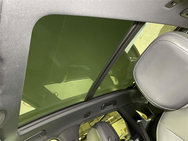 Certified 2024 Porsche Cayenne image 18