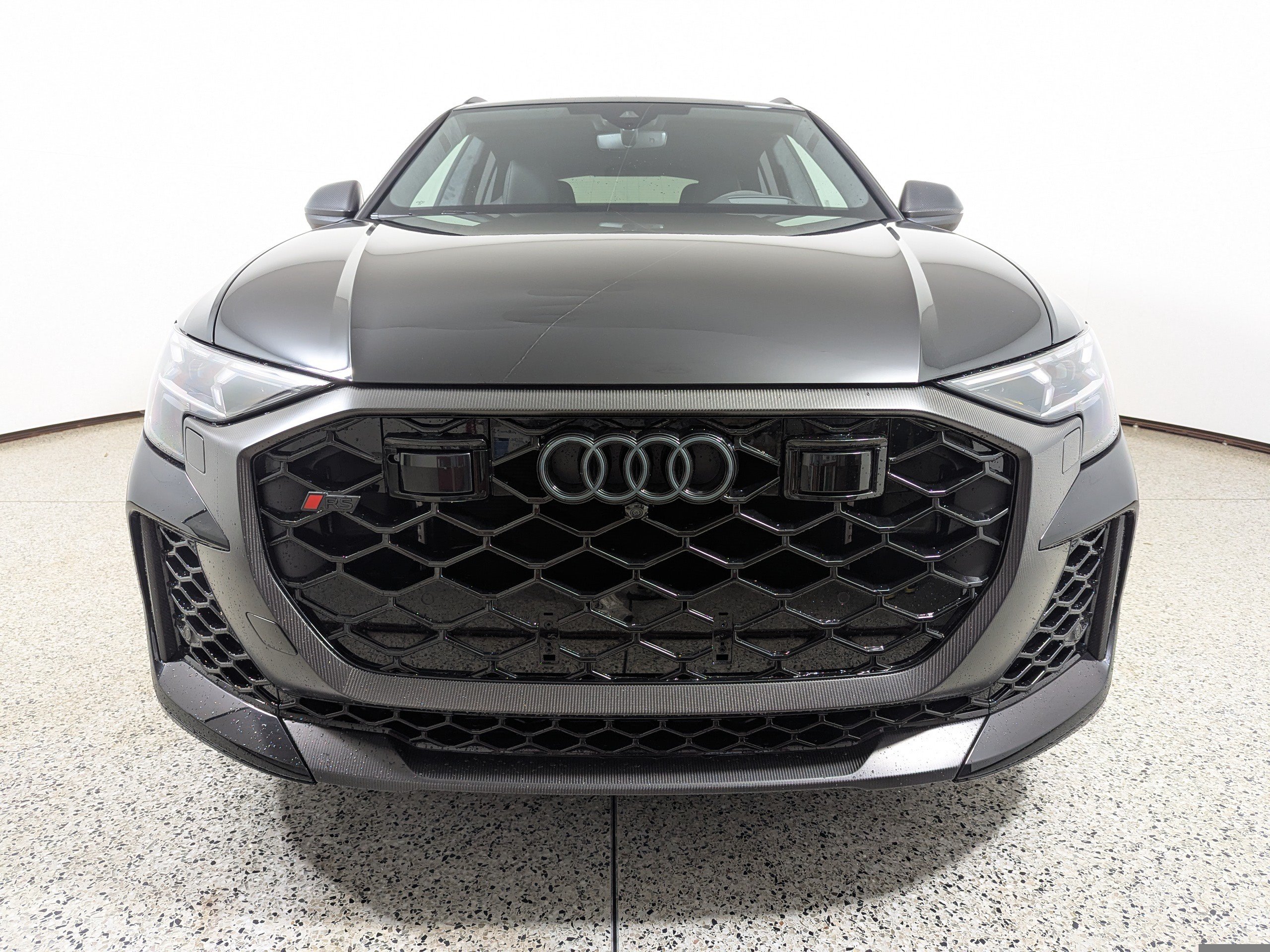 New 2026 Audi RS Q8 performance AWD/4WD image 2