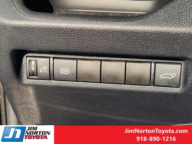 Used 2019 Toyota RAV4 XSE AWD/4WD image 22