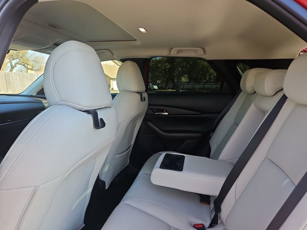 Used 2023 MAZDA CX-30 AWD 2.5 S w/ Premium Package image 16