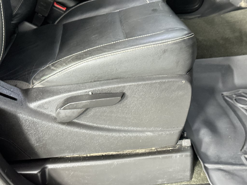Used 2018 Chevrolet Silverado 2500 LT w/ LT Convenience Package AWD/4WD image 23