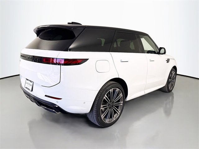 New 2025 Land Rover Range Rover Sport Dynamic SE image 5