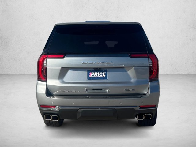 Used 2025 GMC Yukon Denali Ultimate AWD/4WD image 7