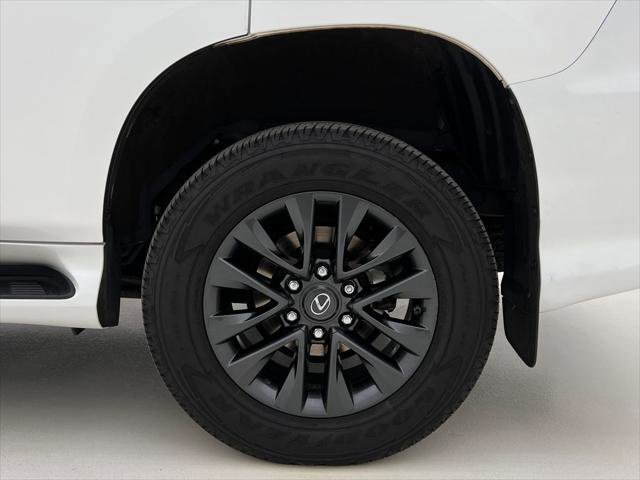 Certified 2023 Lexus GX 460 Premium w/ Premium Package image 30