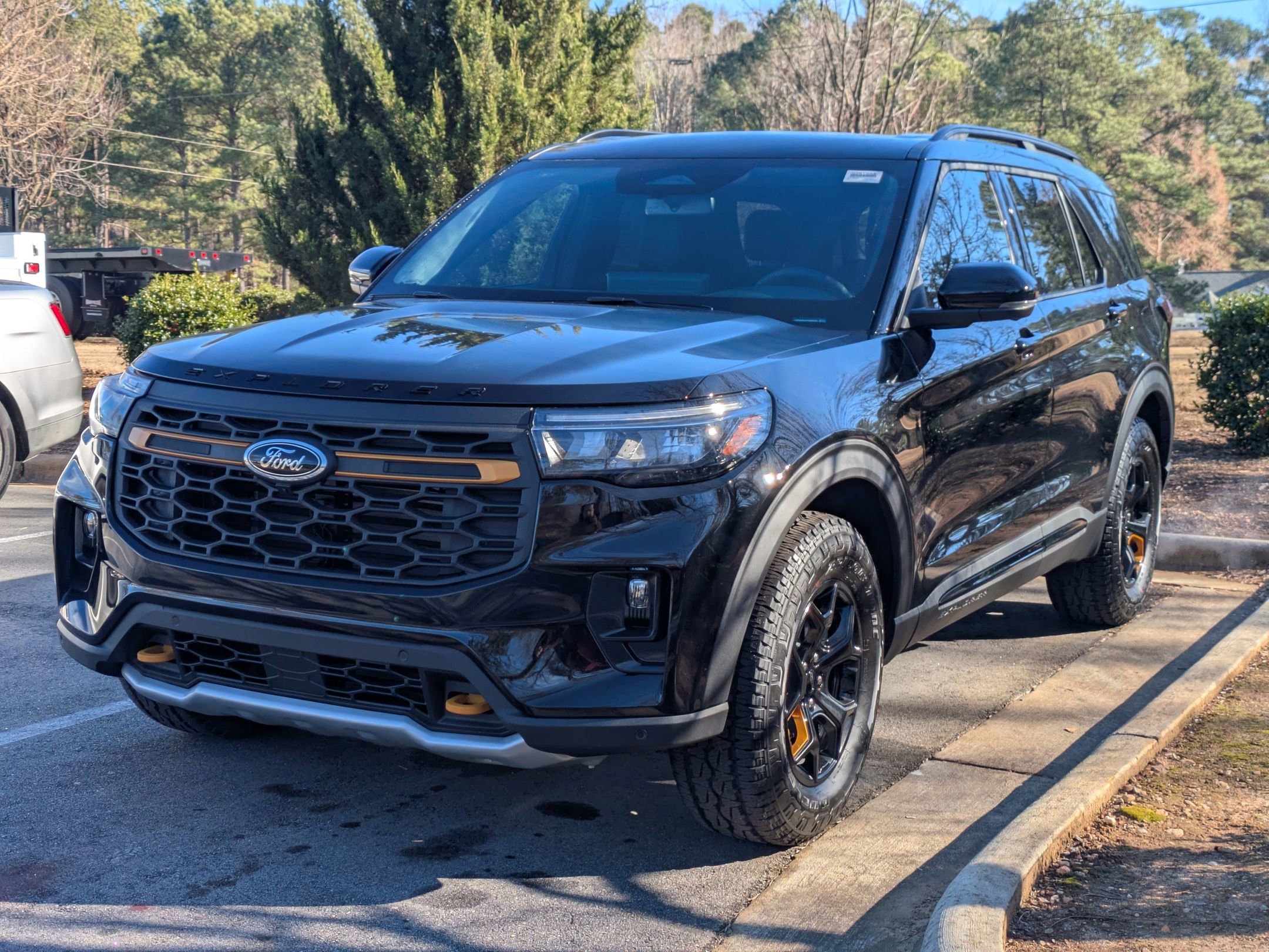 New 2026 Ford Explorer Tremor w/ Tremor Ultimate Package AWD/4WD image 6