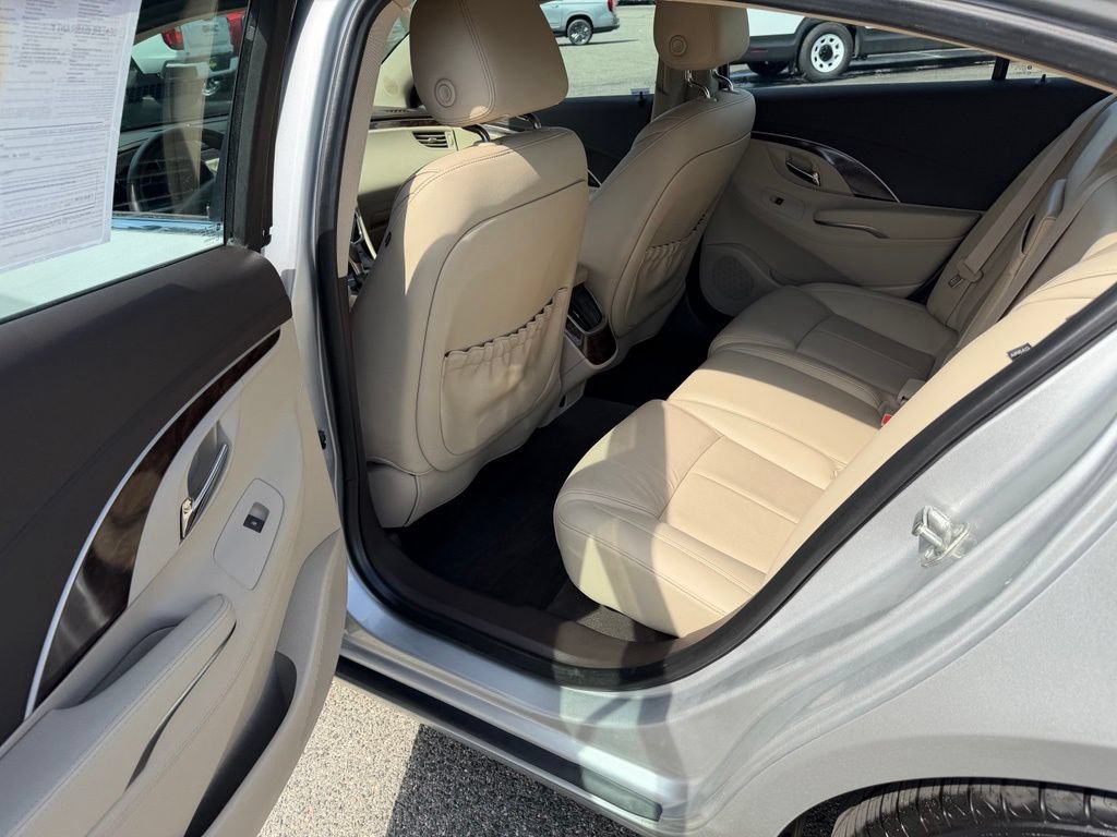 Used 2015 Buick LaCrosse Leather FWD image 11