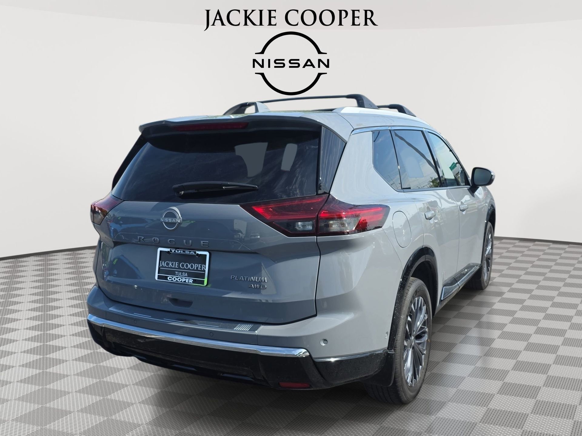 Used 2025 Nissan Rogue Platinum AWD/4WD image 5