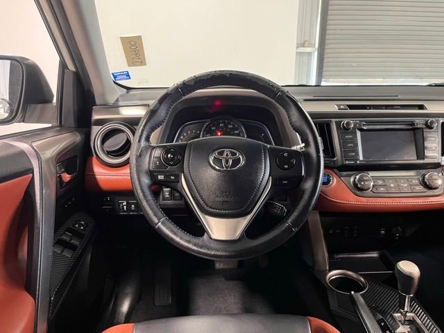 Used 2015 Toyota RAV4 Limited image 21