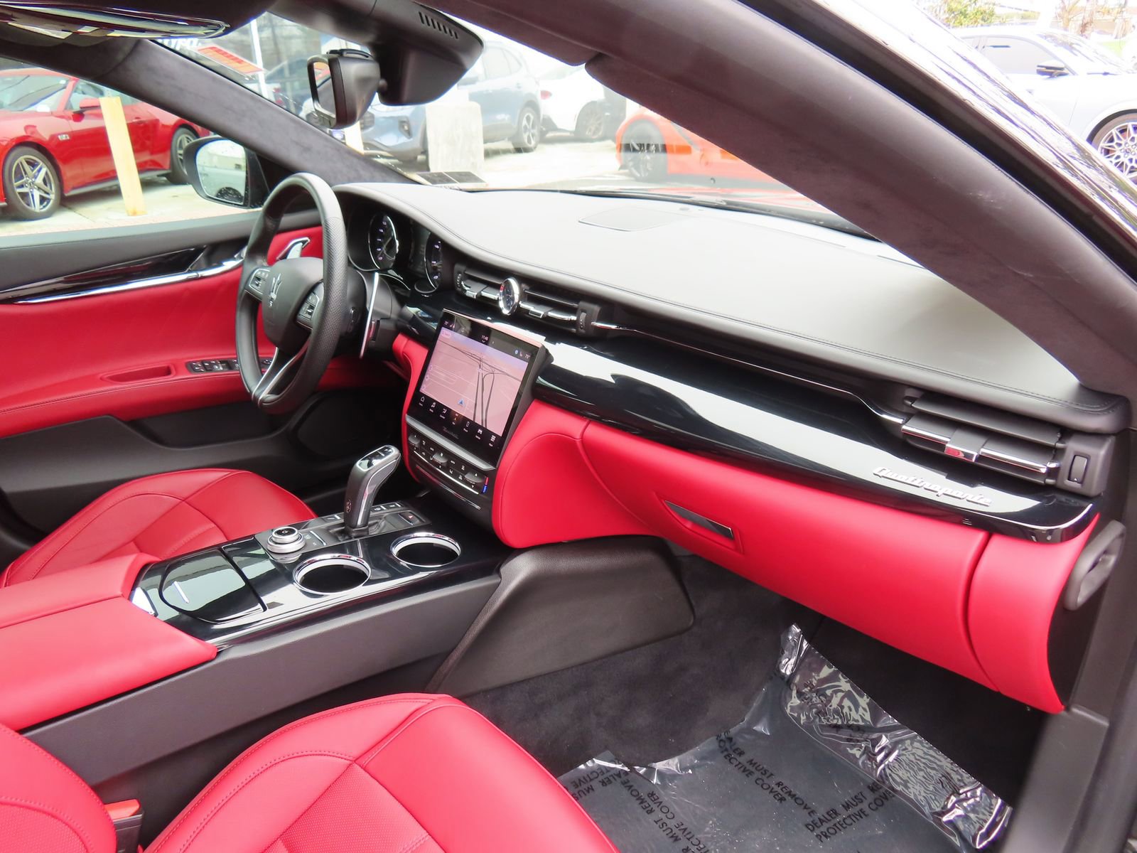 Used 2022 Maserati Quattroporte Modena Q4 image 21