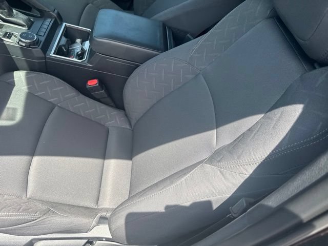 Used 2024 Toyota Tacoma SR5 AWD/4WD image 12