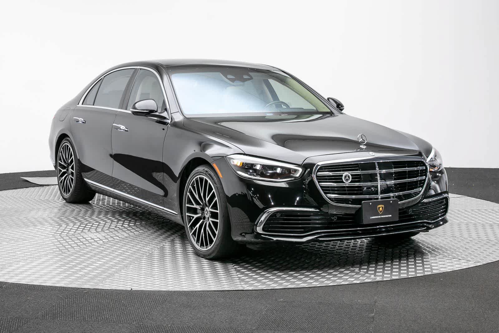 Used 2022 Mercedes-Benz S 580 4MATIC Sedan w/ Rear Seat Package image 49