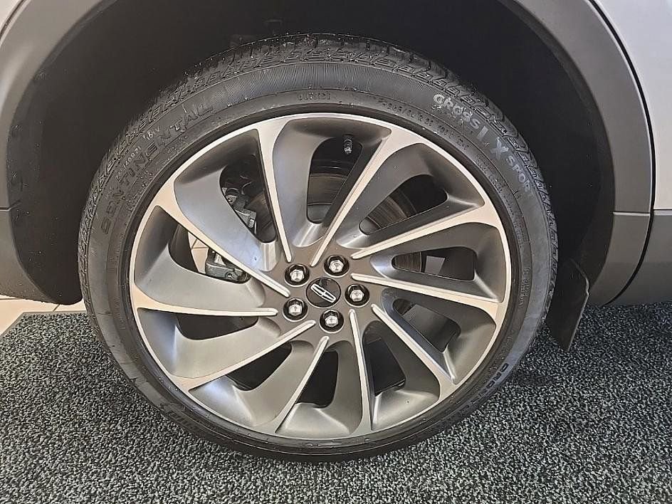 Used 2022 Lincoln Nautilus Reserve w/ Equipment Group 201A image 42