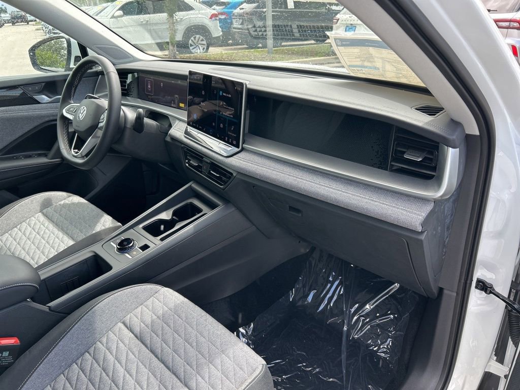 New 2025 Volkswagen Tiguan S image 36