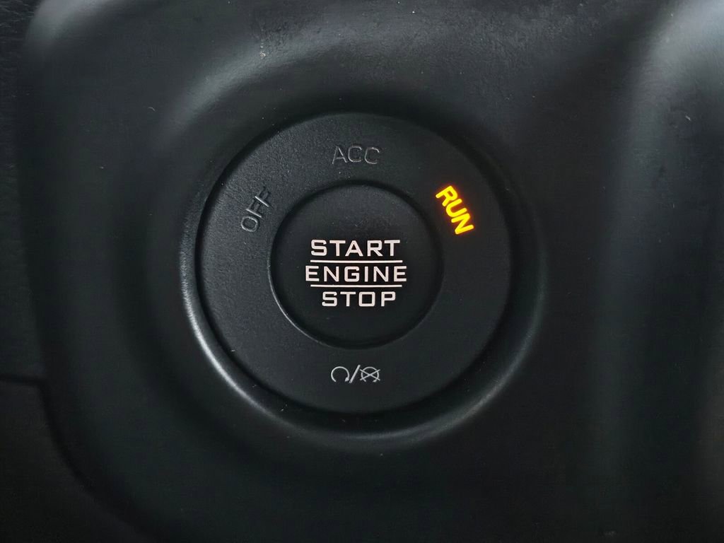 Used 2021 Jeep Wrangler Sahara w/ Safety Group image 20