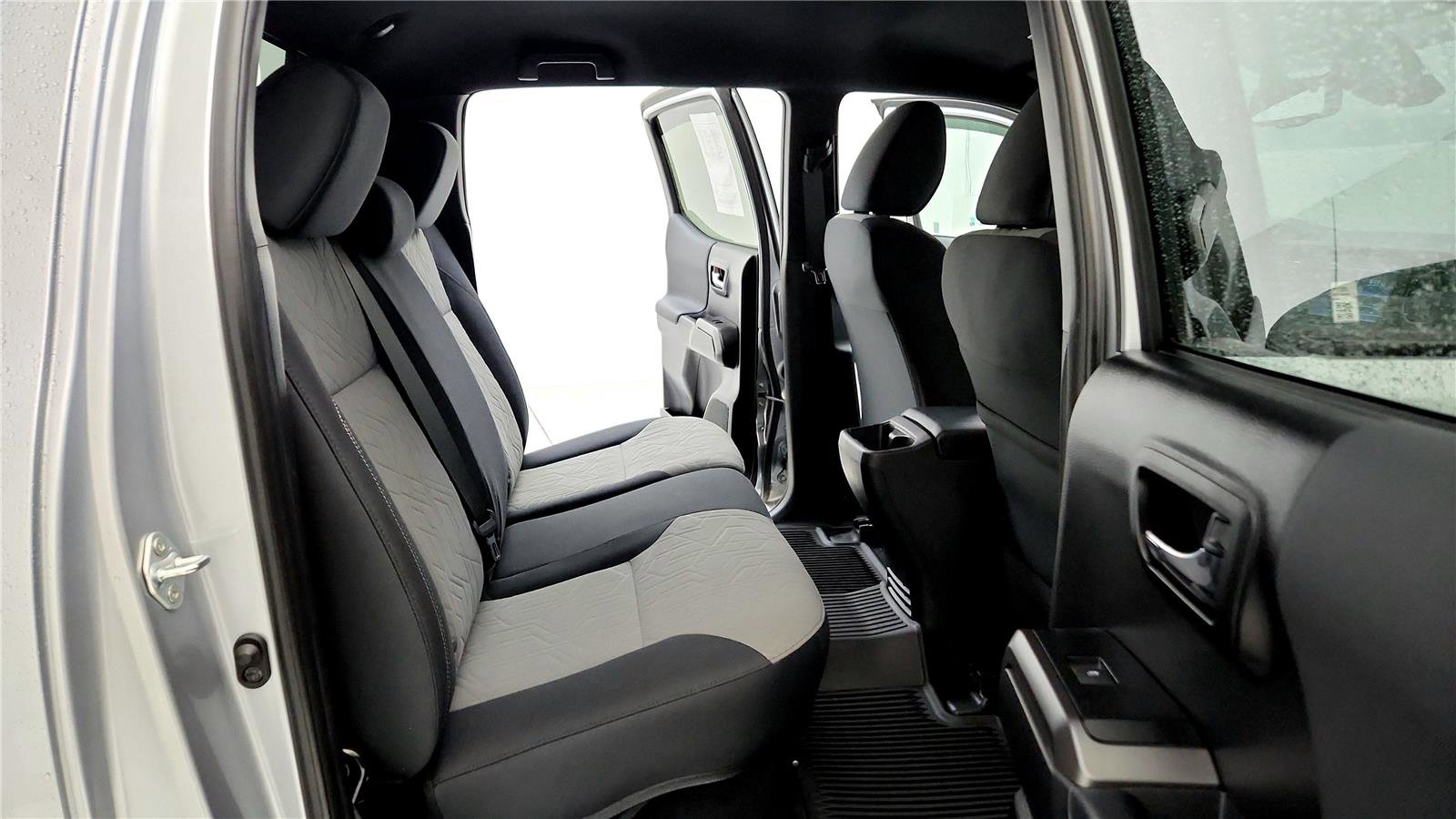 Certified 2022 Toyota Tacoma TRD Sport image 17