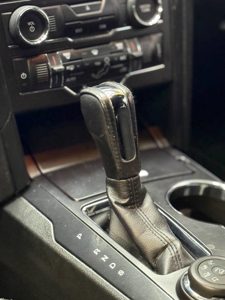 Used 2017 Ford Explorer XLT w/ Equipment Group 201A image 16