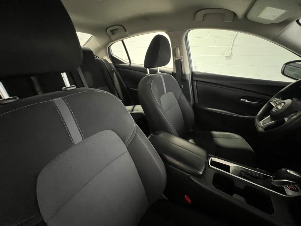 Used 2024 Nissan Sentra SV FWD image 16