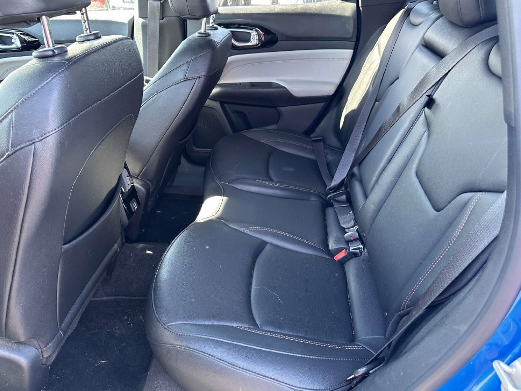 Used 2024 Jeep Compass Limited AWD/4WD image 11