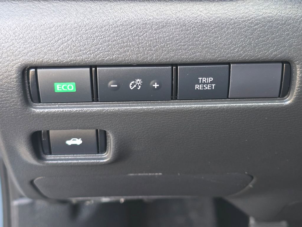 Used 2024 Nissan Sentra SV image 17