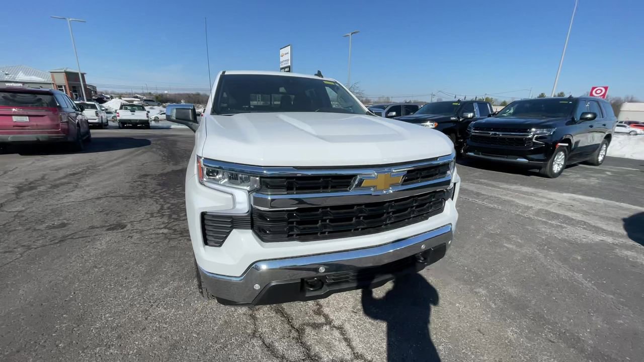 Certified 2024 Chevrolet Silverado 1500 LT AWD/4WD image 4