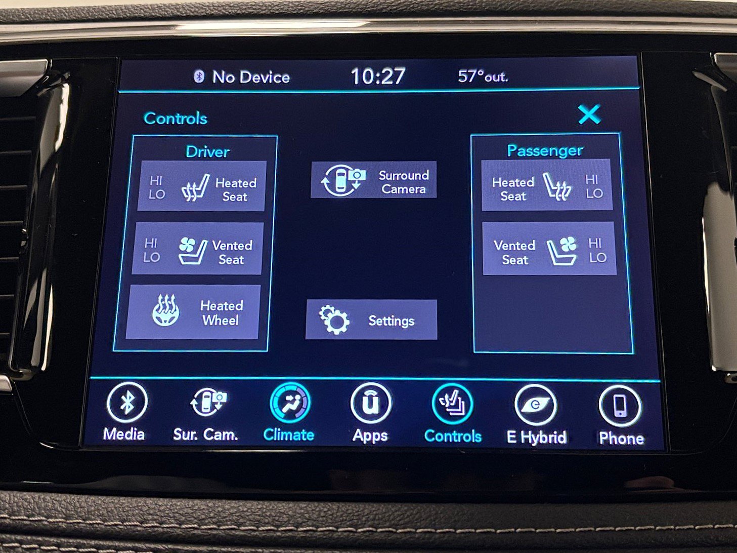 Used 2019 Chrysler Pacifica Limited w/ Advanced Safetytec Group FWD image 26