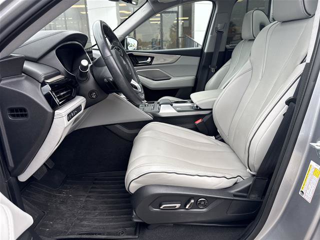 Used 2023 Acura MDX w/ Advance Package AWD/4WD image 4