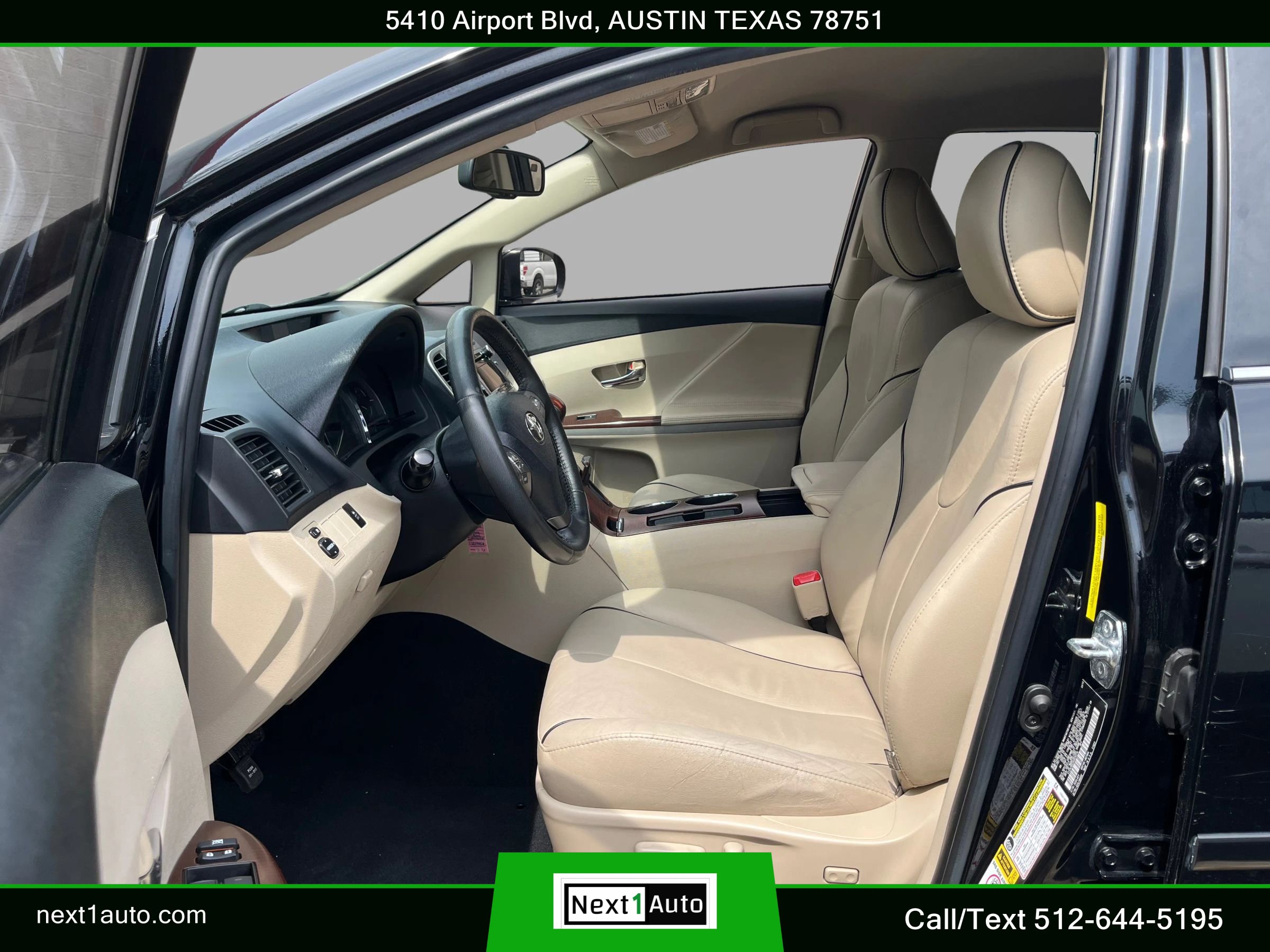 Used 2010 Toyota Venza FWD image 16