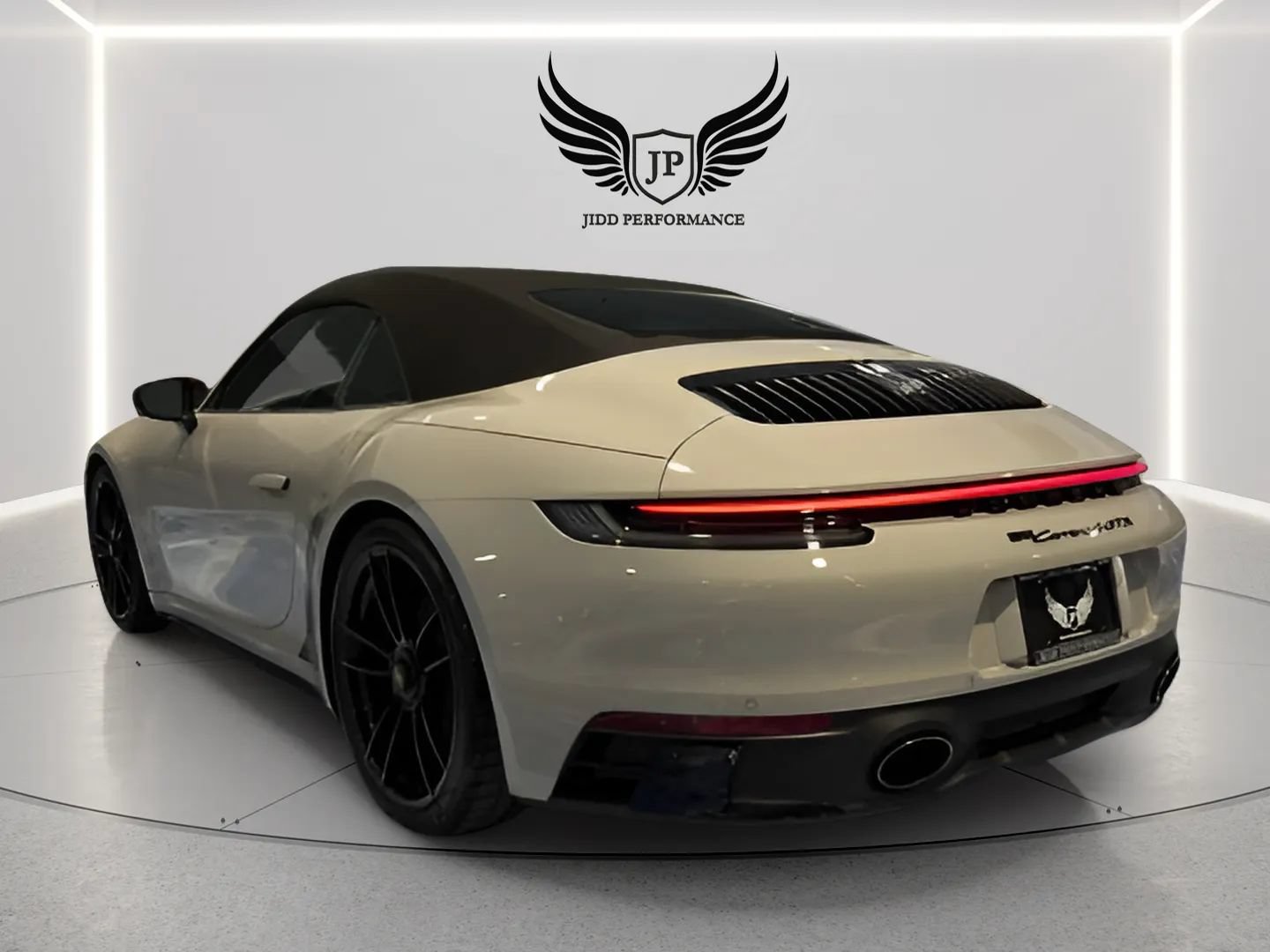 Used 2022 Porsche 911 Carrera 4 GTS AWD/4WD image 9