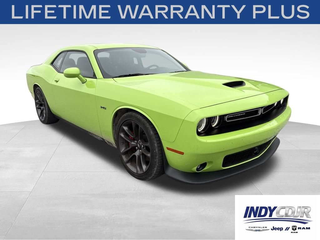 Used 2023 Dodge Challenger R/T w/ Plus Package RWD image 3