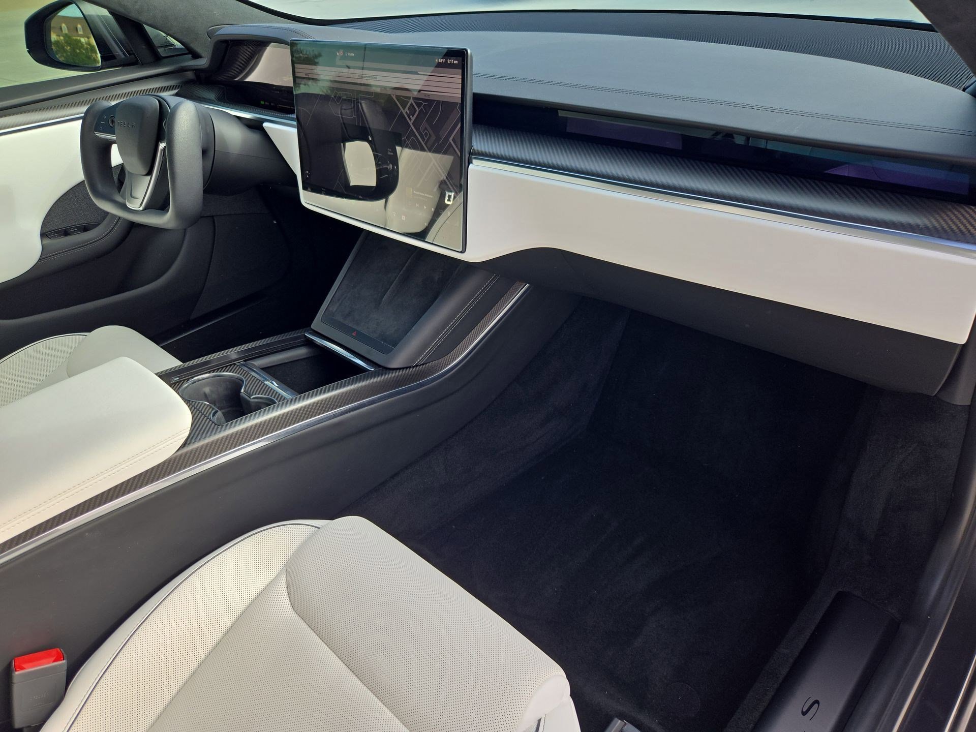 Used 2022 Tesla Model S Plaid image 32