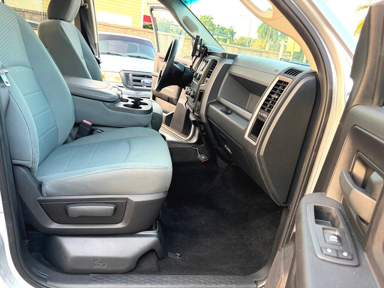 Used 2016 RAM 1500 Tradesman w/ Popular Equipment Group AWD/4WD image 27